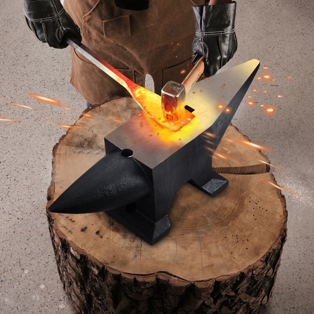 VEVOR Cast Iron Anvil, 105 Lbs Single Horn Anvil with Large Countertop and Stable Base, High Hardness Rugged Round Horn Anvil Blacksmith, for Bending, Shaping