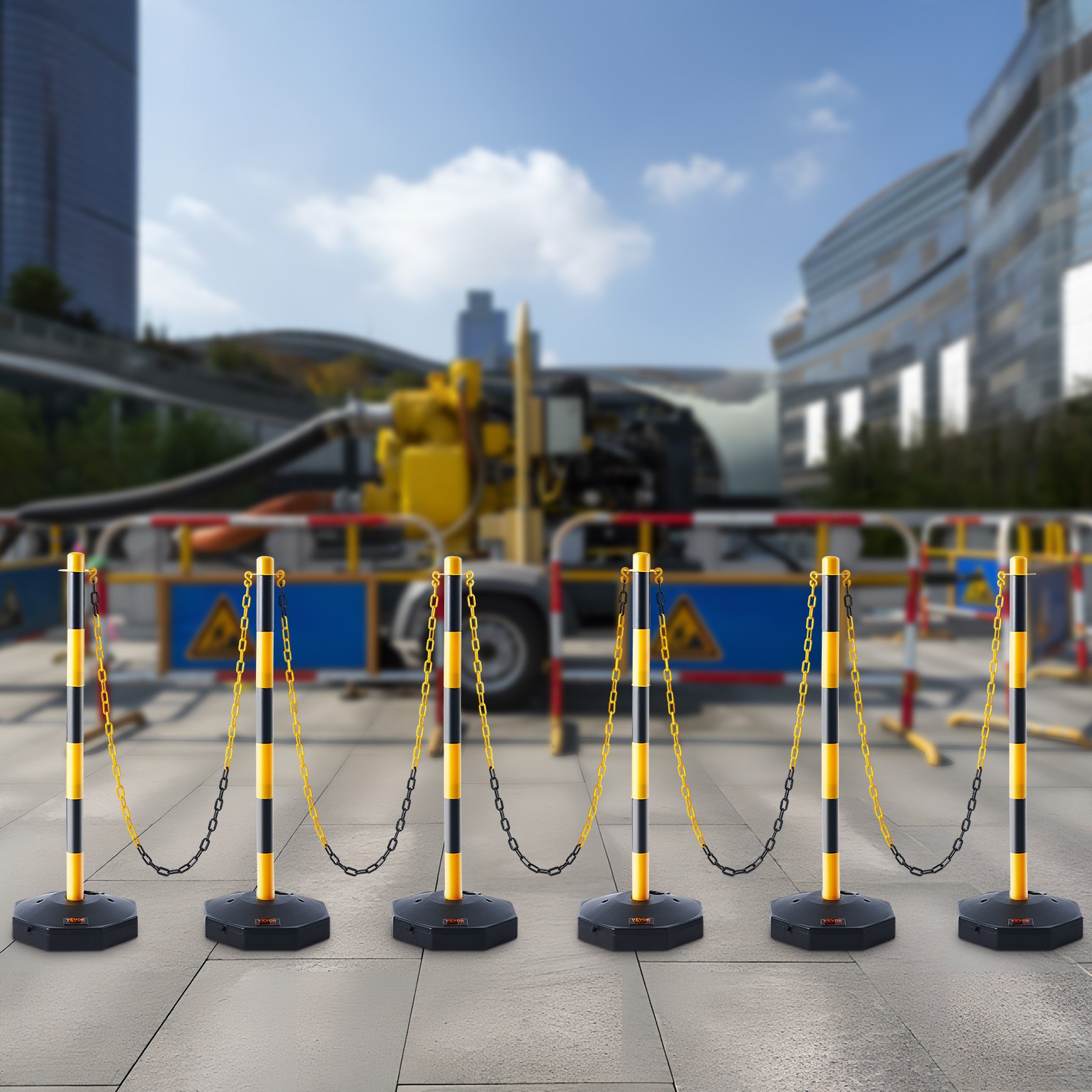 VEVOR Justerbar Traffic Delineator stolpkoner, 6-pack, Trafiksäkerhetsavgränsare Barriär med fyllbar bas 8FT kedja, för Trafikkontroll Varning Parkeringsplats Konstruktion Varning Vägar, gul&svart