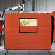 Svařovací závěs VEVOR, 6' x 8', svařovací zástěna s kovovým rámem a 4 kolečky, ohnivzdorné sklolaminát s průhledným oknem, pro dílnu, průmyslový areál, červená