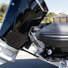 VEVOR Transom Saver, 19.8-30.7 in, Adjustable Boat Transom Saver with Heavy-Duty Head Corrosion-Resistant Easy-to-Install Transom Savers for Less Than 150 HP Outboard Motor , Fit for Roller & Trailer