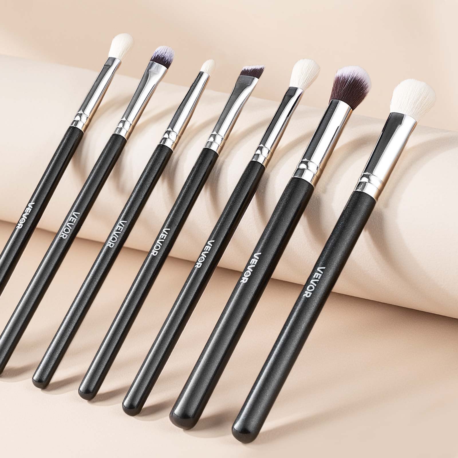 VEVOR 15-Piece Makeup Brush Set for Foundation Blending Eyeshadow, Professional Vegan Brushes with Soft Synthetic Bristles, Ergonomic Wood Handle & Aluminum Ferrule, Portable and Travel-Friendly