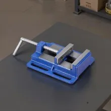 VEVOR Drill Press Vise, 6 Inch Jaw Width, Portable Bench Vise, Slotted Base for Easy Installation, Durable Cast Iron Construction, Workbench Vice, for Woodworking, Metalworking, Drilling, and Cutting