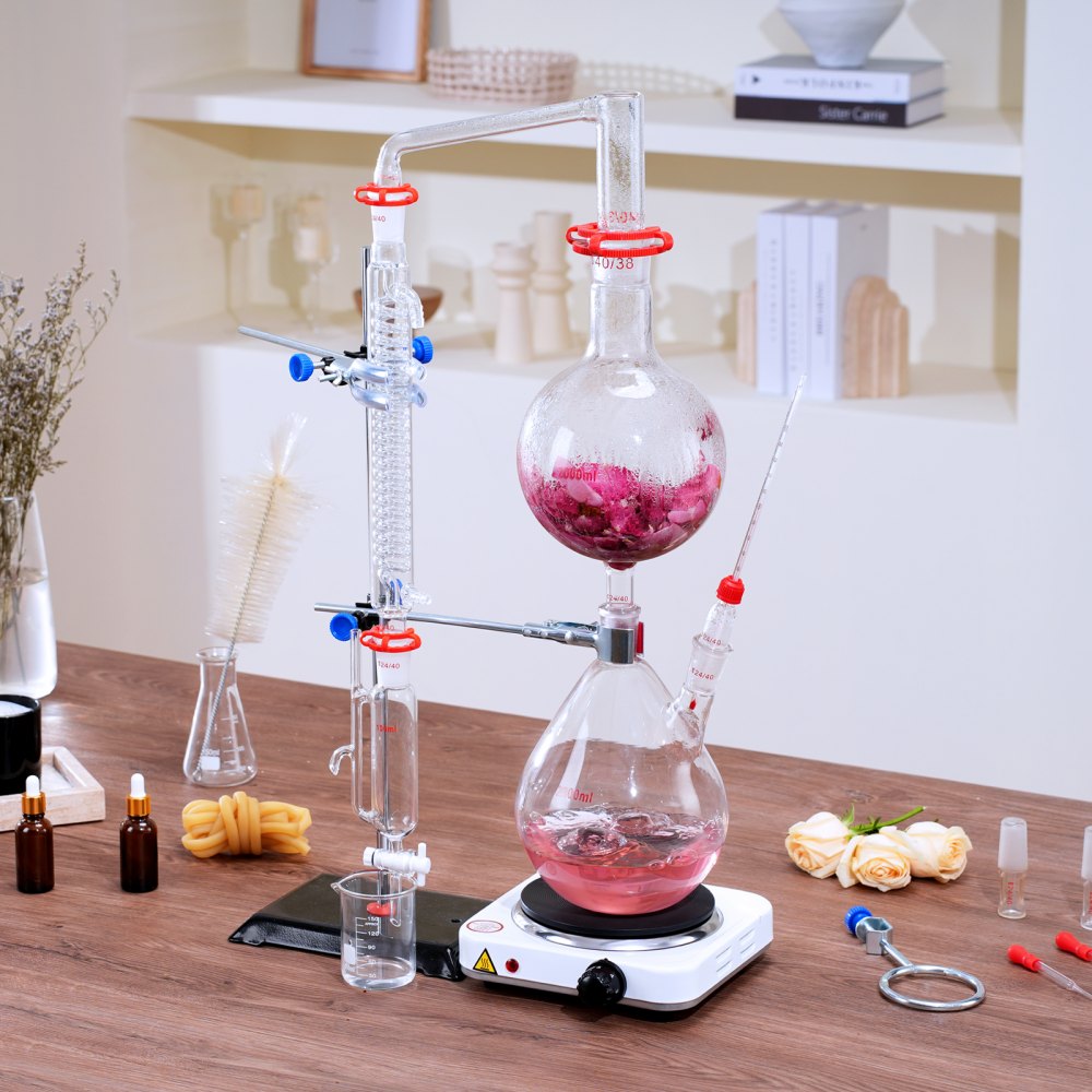 VEVOR Essential Oil Distillation Kit, 2000ml Distillation Apparatus, 3.3 Boro Lab Glassware Distillation Kit with 1500W Heating Plate and 24, 40 Joint, 28 pcs Set