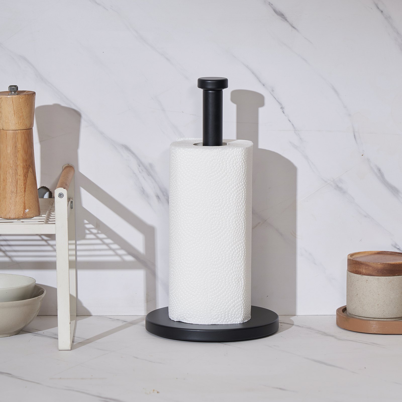 VEVOR Paper Towel Holder Countertop, Stainless Steel Kitchen Paper Towel Stand with Weighted Base and Suction Cups, Non-slip Countertop Kitchen Paper Roll Holders for Kitchen Bathroom