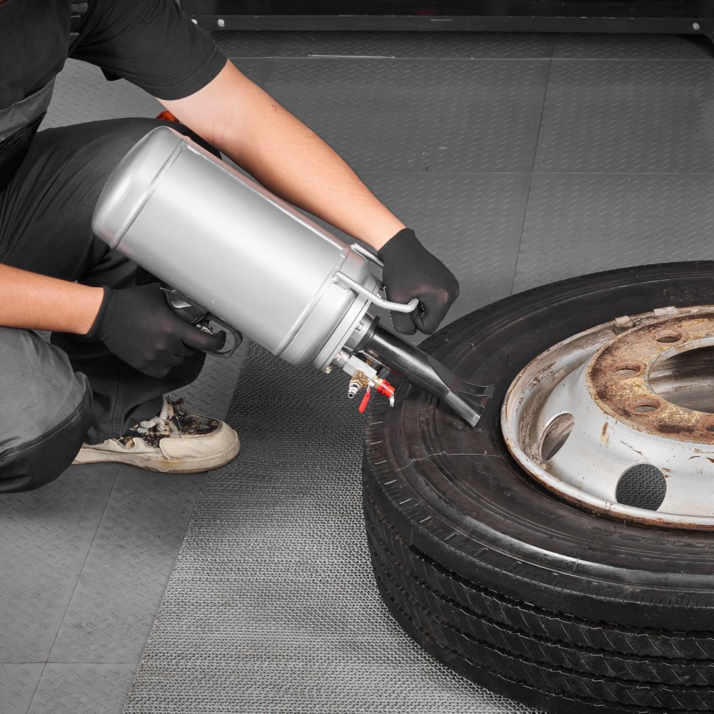 VEVOR Portable Tire Bead Seater, 1.6 Gal / 6 L Air Bead Blaster, Handheld Tire Inflator Tool, 87-116 PSI Operating Pressure, Trigger Seating Inflator for Car, Compact SUV, Light Truck, E-Bike, RV, ATV