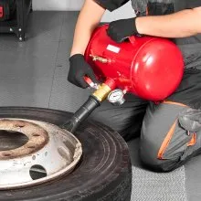 VEVOR Air Tire Bead Seater, 5 Gal / 18.9 L, Heavy Duty Tire Bead Blaster Tool, 87-116 PSI Operating Pressure, Air Trigger Seating Inflator for Pickup, Truck, ATV, Jeep, Van, Lawn Tractor, RV, Red