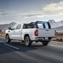 VEVOR Overland Truck Bed Rack, 14.4-17.3 in Height, Adjustable Bed Cargo Rack with Security LED Light, Compatible with Ram 1500/Tundra/Silverado 1500/F150/Gladiator JT/Colorado/Canyon/Ranger/Maverick