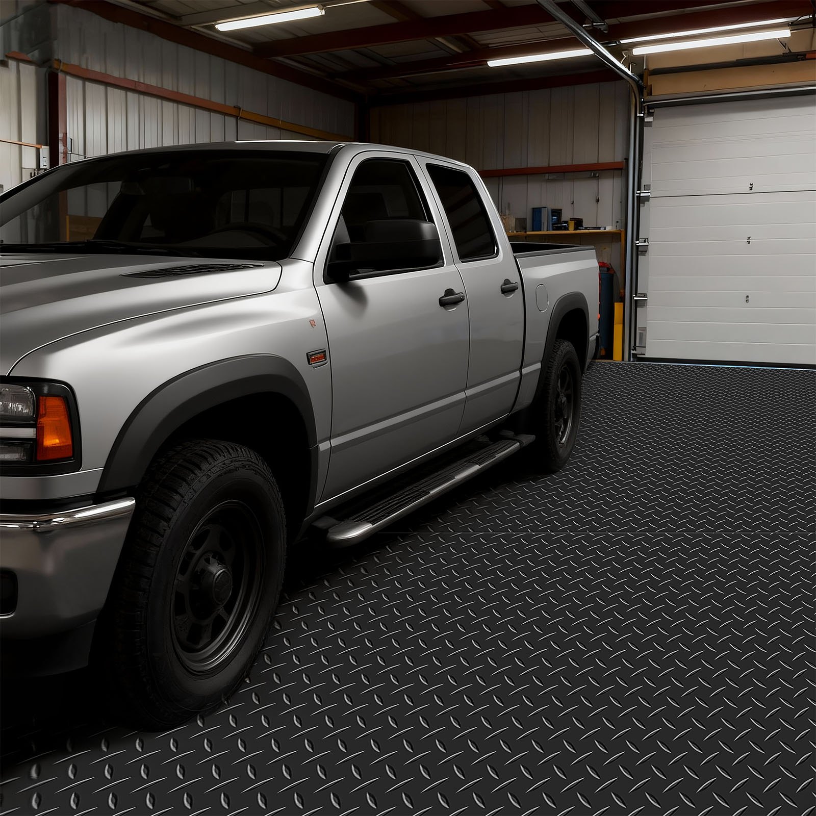 VEVOR Garage Floor Roll, 1.2 x 2.13 m Garage Flooring Mat, 2.2 mm Thickened PVC Diamond Plate Floor Protector Mat with Double-sided Tape, Non-Slip, Easy to Clean for Warehouse, Gyms, Trailer, Black