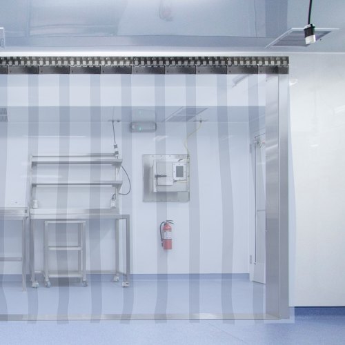 VEVOR PVC Strip Curtain 1.5x2.25 M 6 Strips Vinyl Door Strips 6 Strips Vinyl Strip Door Curtain with 5.4 cm Overlap Vinyl Curtain 3mm Thickness, Door Curtain for Freezer Doors Warehouse Doors