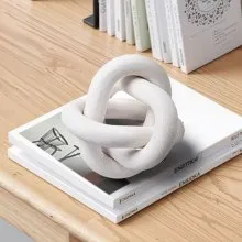 VEVOR Wood Chain Link Decor, 3 Link, Hand Carved Wooden Knot Decor, Coffee Table Decoration Modern Shelf Accents, Decorative Objects for Home Living Room Bedroom Entryway Farmhouse Bookshelf, White