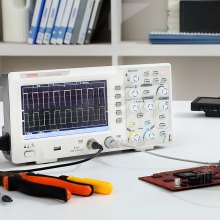 Oscilloscope numérique VEVOR, taux d'échantillonnage 1GS/S, bande passante 100 MHz, oscilloscope portable à 2 canaux avec écran couleur de 7 pouces, 30 fonctions de mesure automatiques pour les tests de circuits électroniques DIY