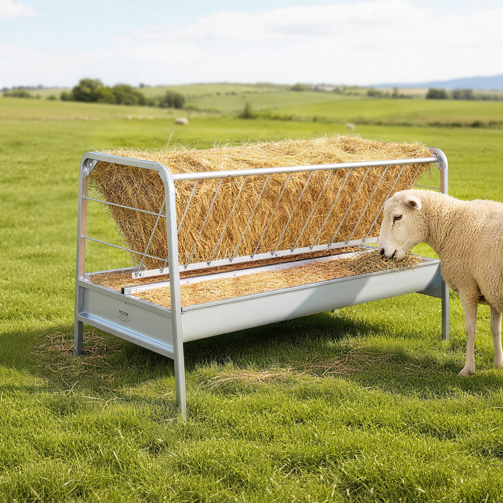 VEVOR Livestock Hay Feeder, 2 in 1 Grain & Hay Feeder, 300L Capacity, 147 cm Long Goat Pasture Feeding with Deeper Feeding Pan, Heavy Duty Steel Grain Holder for Sheep Sheds, Farms, Horse Barns, Yards