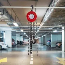 VEVOR Hand Chain Hoist, 2200 lbs /1 Ton Capacity Chain Block, 7ft/2m Lift Manual Hand Chain Block, Manual Hoist w/ Industrial-Grade Steel Construction for Lifting Good in Transport & Workshop, Red