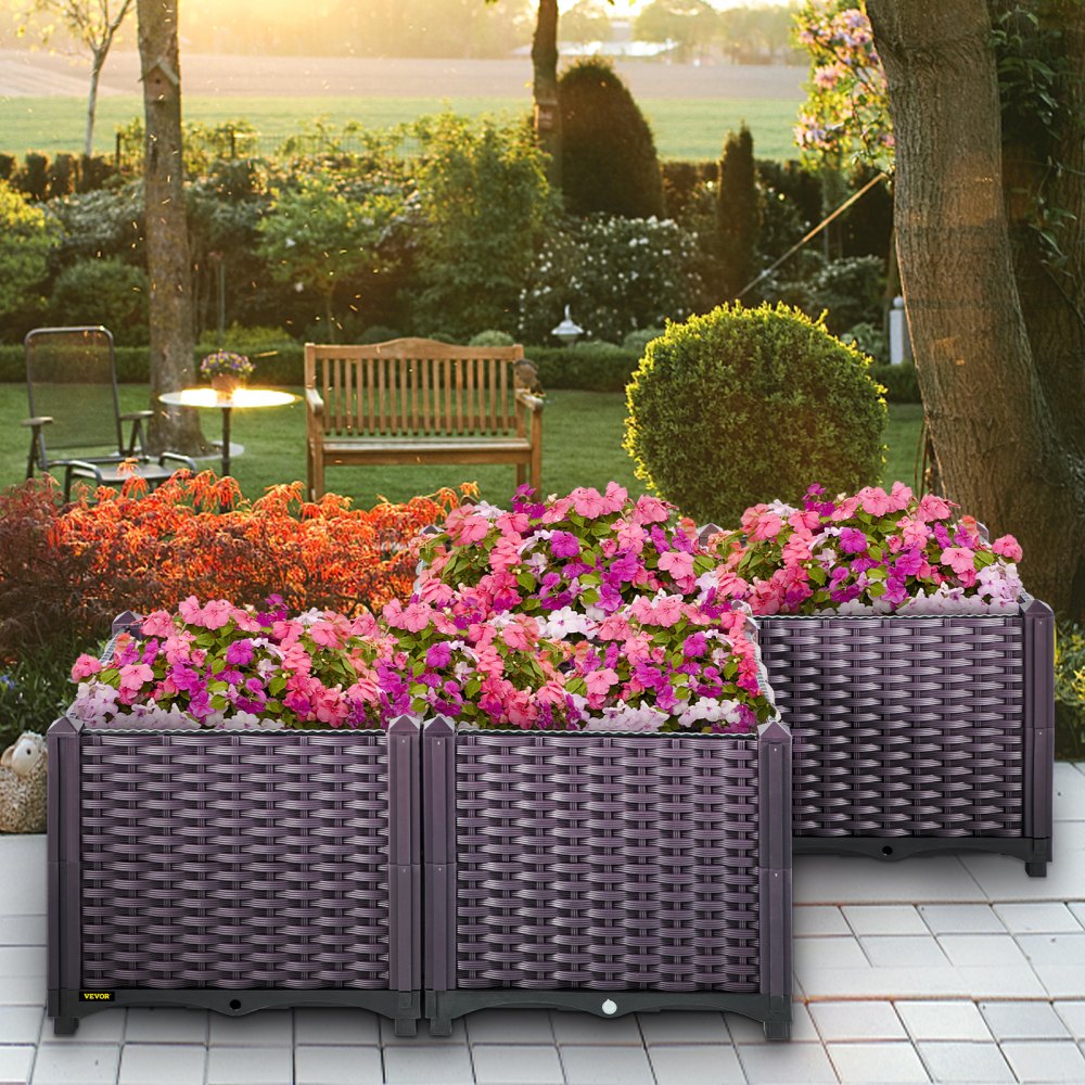 VEVOR Cama de jardín elevada de plástico, juego de 4 maceteros, 14.5 pulgadas de alto, autorriego elevado para flores, verduras, frutas, hierbas, uso interior/exterior, ratán realista marrón