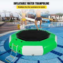 VEVOR Trampolín acuático inflable de 10 pies, saltador acuático inflable redondo con escalera de 4 escalones, trampolín acuático en verde y blanco para deportes acuáticos.