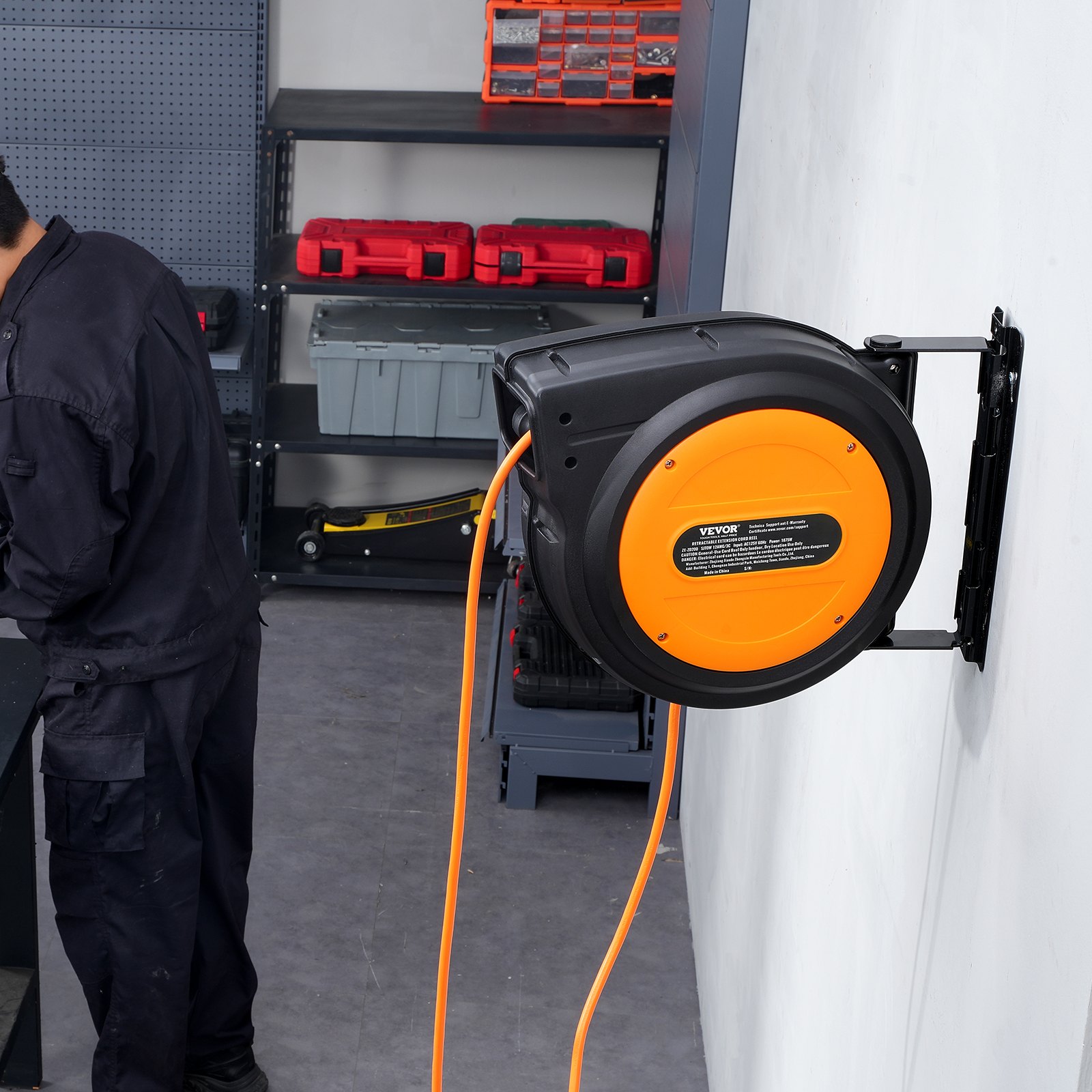 VEVOR Retractable Extension Cord Reel, 80 FT, Heavy Duty 12AWG/3C SJTOW Retractable Power Cord with Lighted Triple Tap Outlet, 15 Amp Circuit Breaker 180° Swivel Bracket for Ceiling or Wall Mount