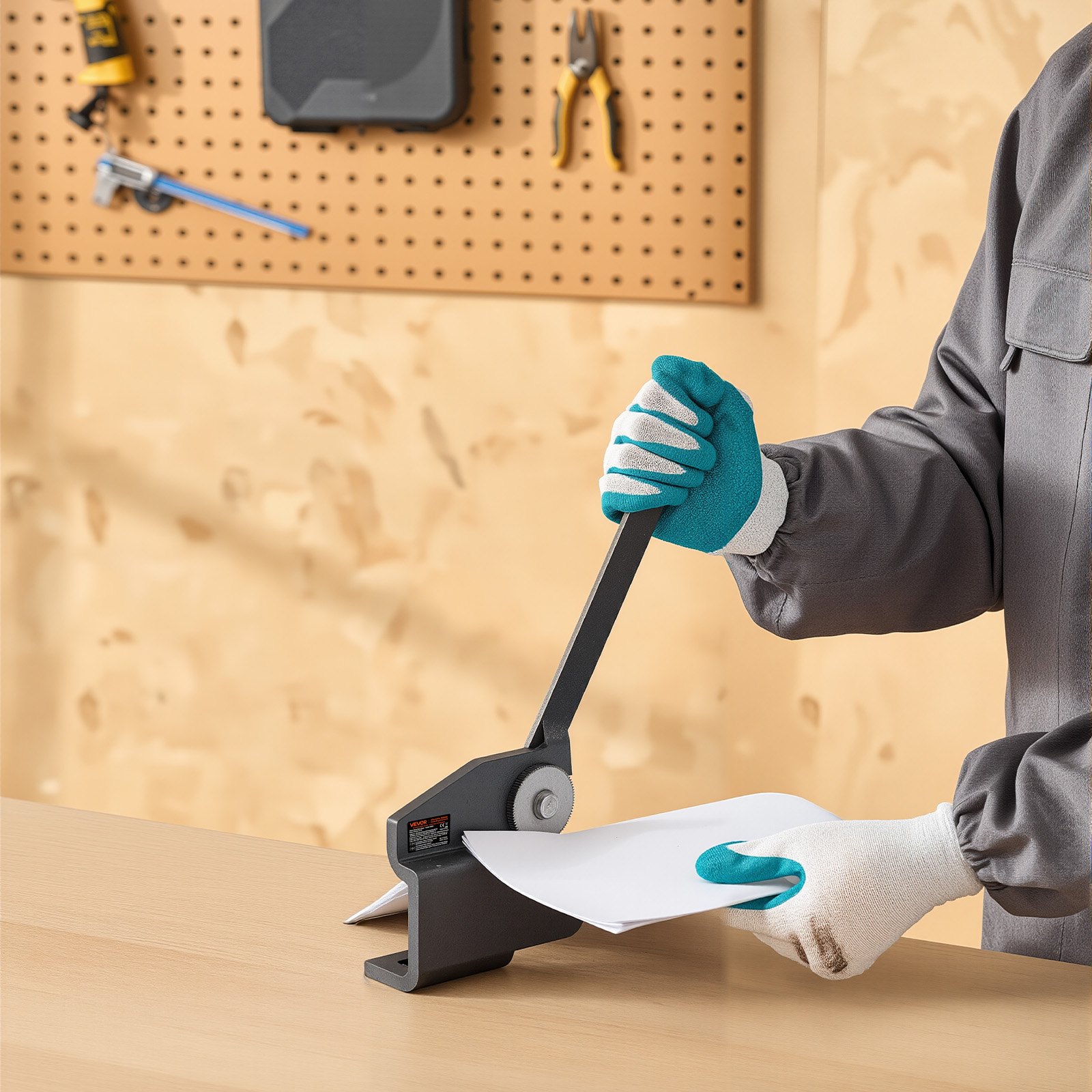VEVOR Sheet Metal Shear, Throatless Rotary Hand Shear, 16 Gauge Mild Steel Sheet Cutter with 0.06 in Capacity, with Solid Construction, Mounting Type, for Cutting Steel, Copper, Rebar, and Aluminum
