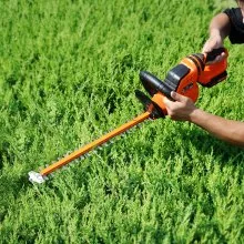 VEVOR 20V Cordless Hedge Trimmer, 18 inch Double-edged Steel Blade, Hedge Trimmer Kit 20V Battery, Fast Charger, and Blade Cover Included, 180° Rotating Head
