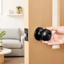 Round Privacy Door Knobs for Bedroom Bathroom Matte Black 6 Pack Keyless