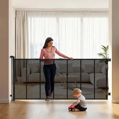 VEVOR Retractable Baby Gate, Extends to 3050 mm Extra Wide, 980 mm Tall, with Reinforced Fiberglass Strips, Avoids Crawling Through, Mesh Dog Gate for Decks, Doorways, Garages, Indoor, Black