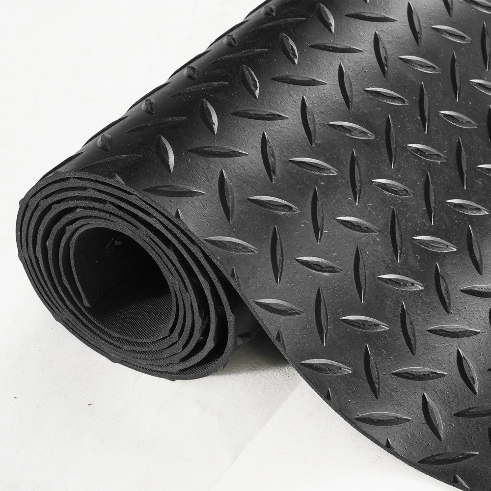 VEVOR Diamond-Plate Rubber Flooring Roll, 3 mm x 4 ft x 8 ft Garage Floor Mat, SBR Rubber Garage Flooring Roll, Easy to Clean, Diamond Plate Rubber Mat for Under Cars, Garage Industry Gym, Black