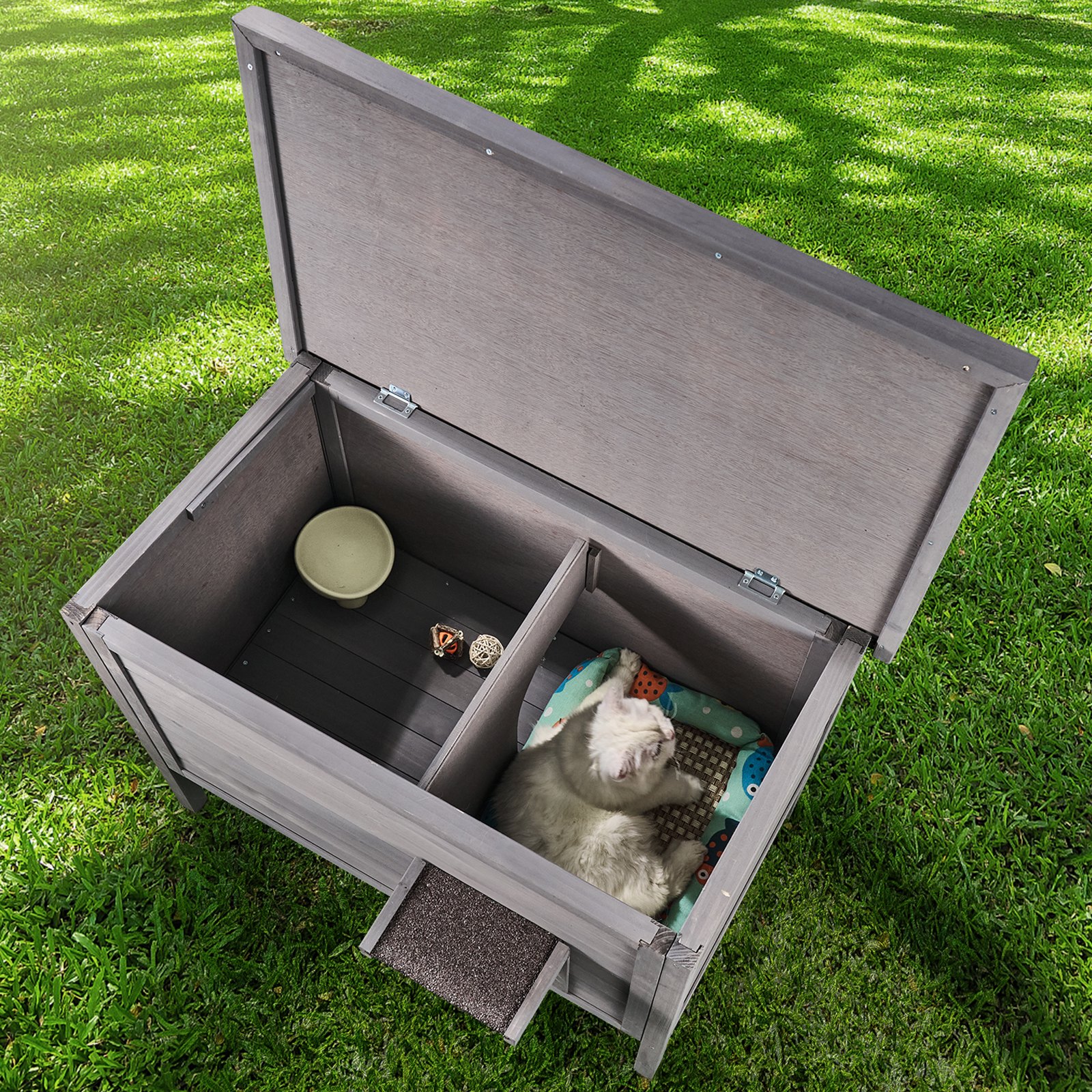 VEVOR Outdoor Cat House Weatherproof, Feral Cat Shelter for Multiple Cats, Outdoor Wooden Cat Rabbit House with All-Round Foam Insulated, Open Roof, PVC Door Flaps, 34"L x 22"W x 27"H