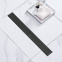 VEVOR Drain de douche linéaire de 61 cm avec grille à motif carré, drain de sol de douche rectangulaire en acier inoxydable 304 brossé, drain linéaire élégant avec filtre à cheveux, noir mat