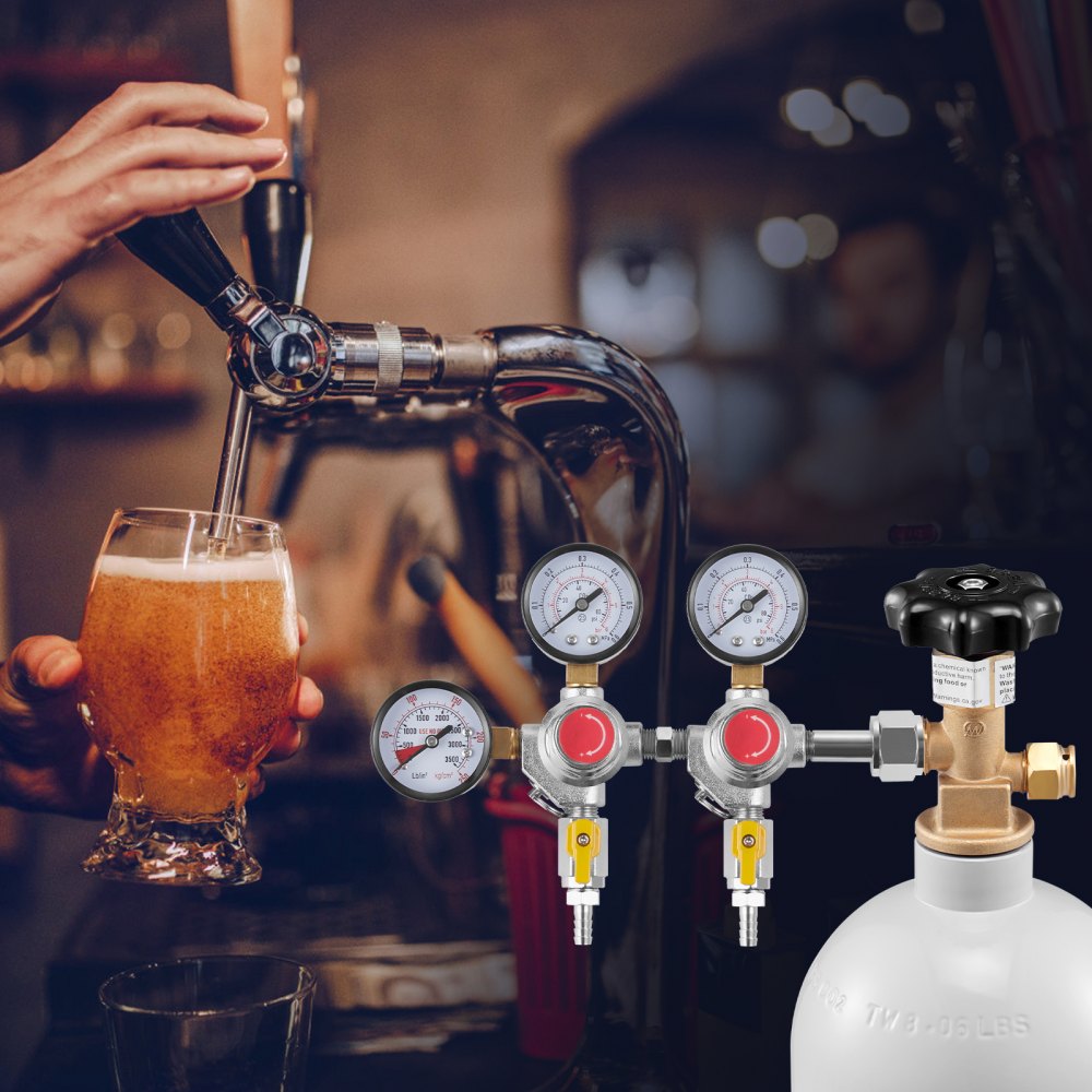 VEVOR Triple Gauge Regulator, CO2 Regulator Gauge with 0-60PSI, Heavy Duty CO2 Gauge Gas System, Draft Beer Regulator with Check Valve, Adjustable Pressure Regulator for Draft Beer Homebrew, CGA320
