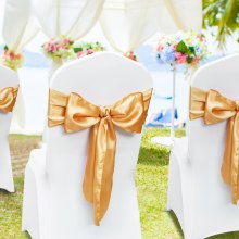 VEVOR Stretch Spandex Chair Sashes Bows, Chair Slipcover and Stretch Chair Sash, Elastic Chair Bands, Fitting Wedding, Holiday, Banquet, Party, Celebration Chair Decoration (50 PCS Gold)