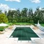 Cubierta de seguridad para piscinas VEVOR, apta para piscinas enterradas rectangulares de 5,5 x 11 m, cubierta de seguridad con escalón central de 1,2 x 3 m, cubierta de malla sólida con orificios de drenaje para piscinas, cubierta de seguridad de invierno, color verde.