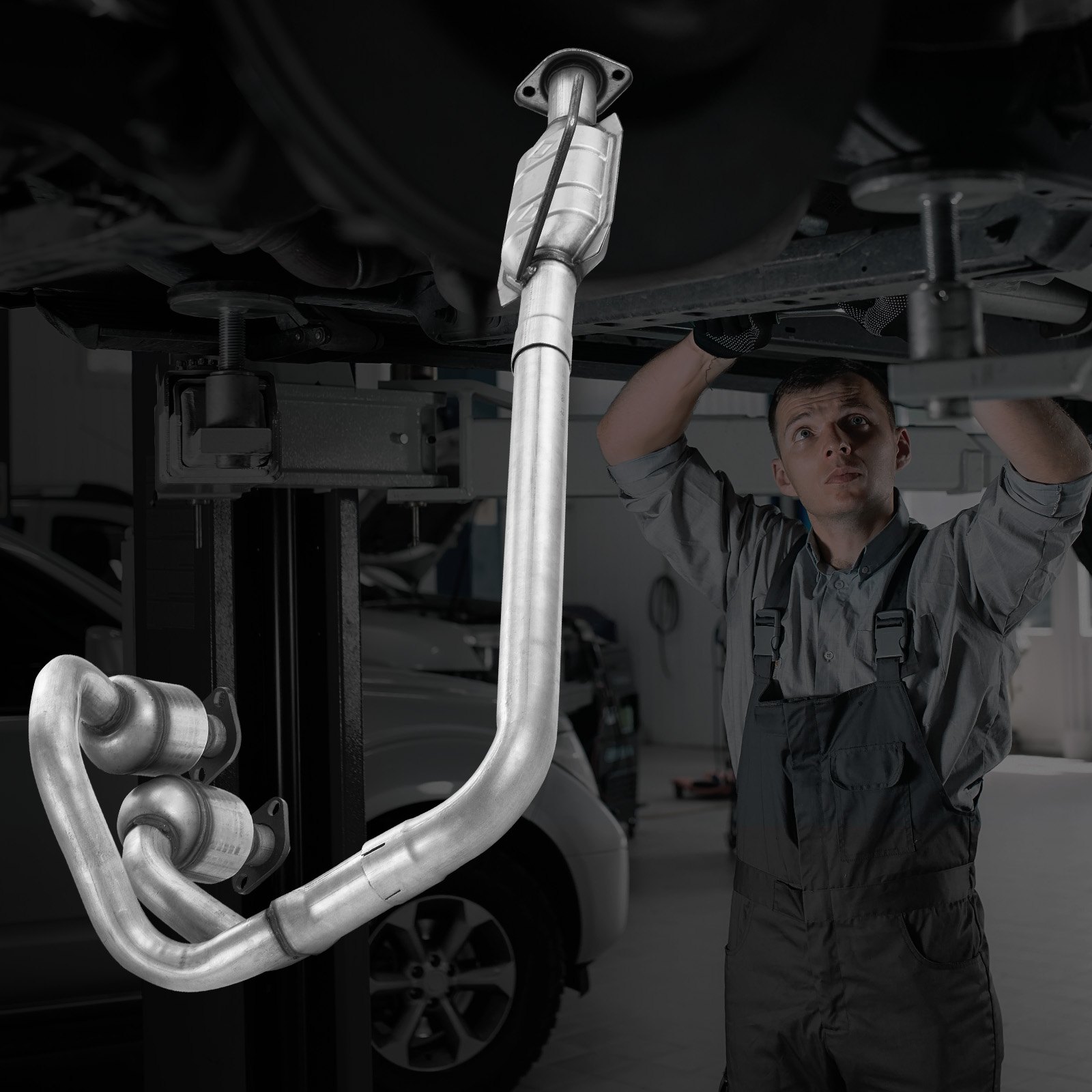 VEVOR Catalytic Converter, 2 Pack, Compatible with 2004-2006 Jeep Wrangler 4.0L L6, Front, Rear, Replacement OE 645174, Stainless Steel Material High Flow Converter, for Exhaust Gas Purification