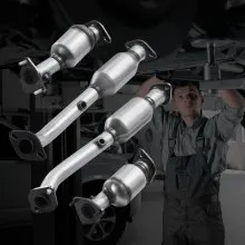 VEVOR Catalytic Converter, Compatible with Nissan Frontier NV1500 NV2500 NV3500 Pathfinder Xterra/Suzuki Equator, 4.0L V6, Front, Left, Rear, Right, Replacement OE 16399, for Exhaust Gas Purification