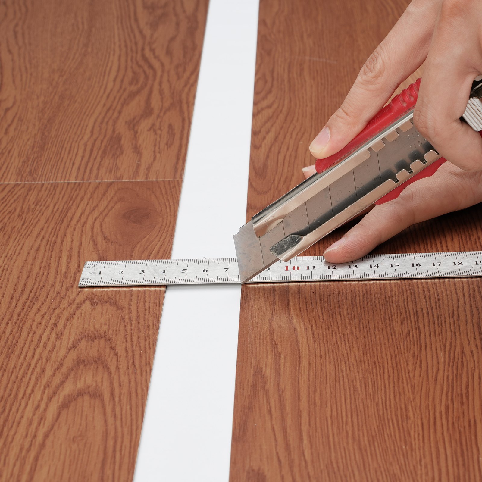 VEVOR Self Adhesive Vinyl Floor Tiles 36 x 6 inch, 36 Tiles 2.5mm Thick Peel & Stick, Deep Brown Wood Grain DIY Flooring for Kitchen, Dining Room, Bedrooms & Bathrooms, Easy for Home Decor